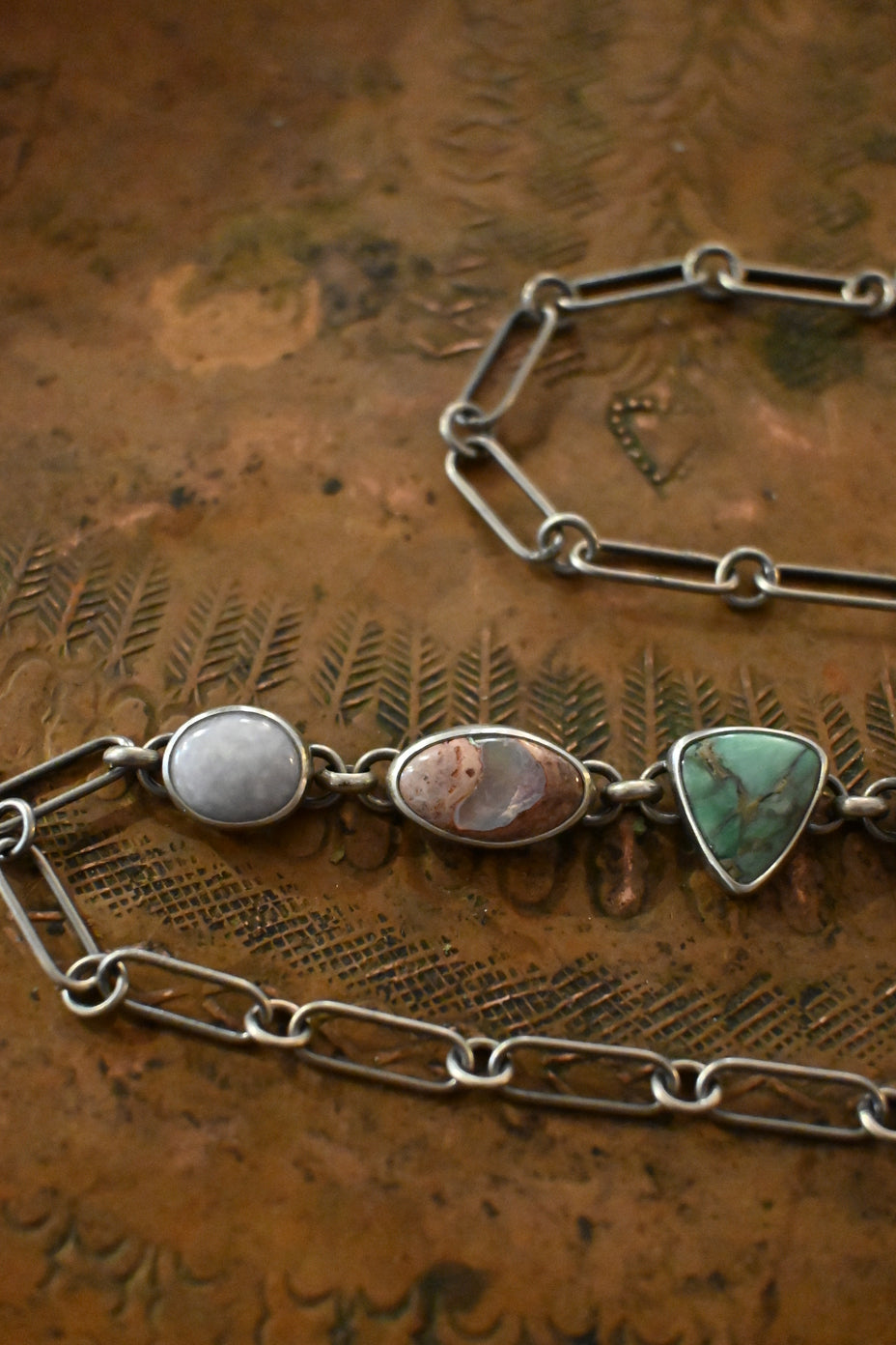Alba Choker