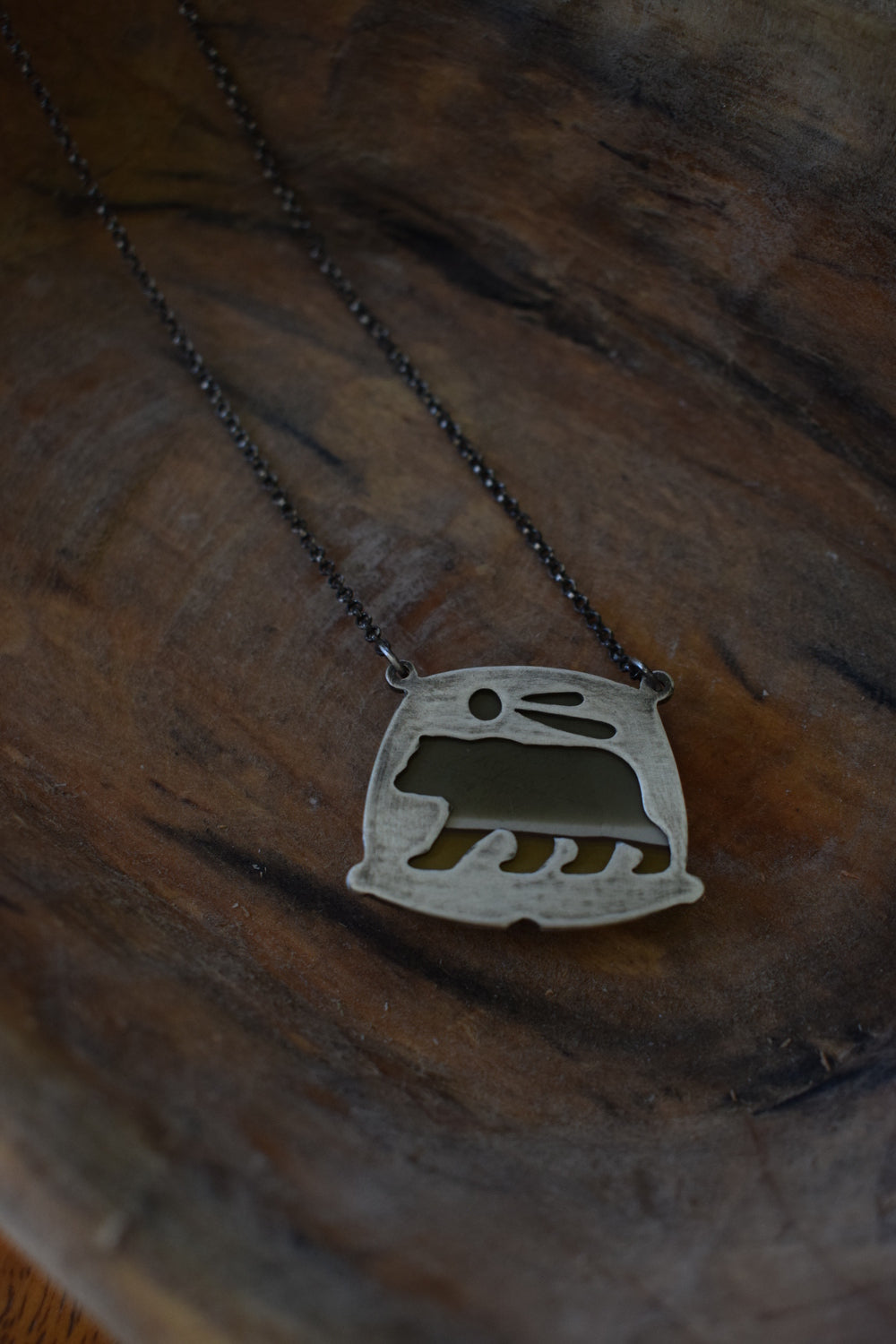 Roamer Necklace