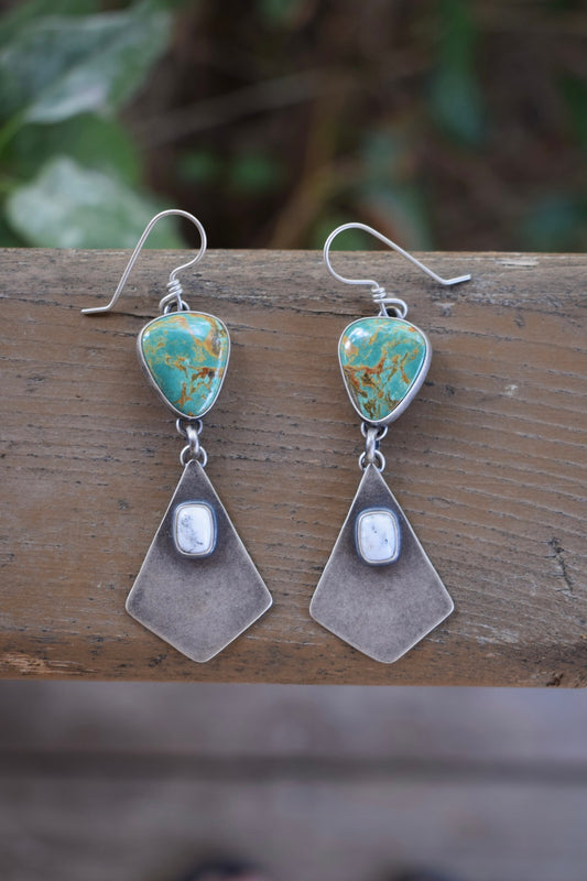 Cyta Earrings