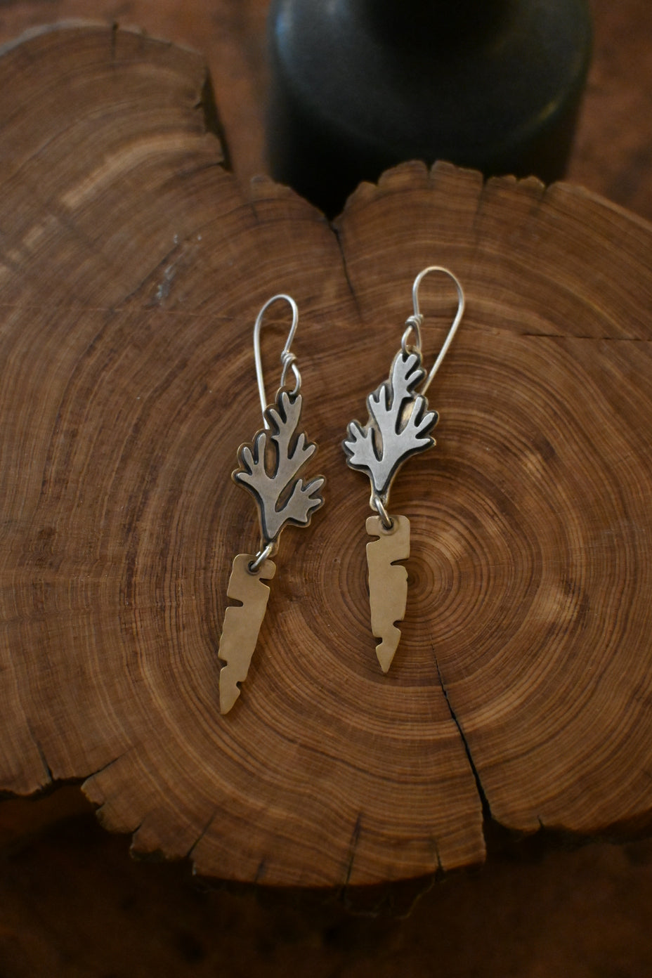 Carrot Earrings - Brass