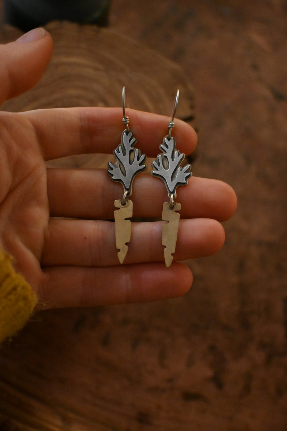 Carrot Earrings - Brass