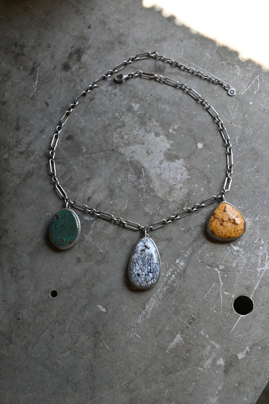 Three Seasons Choker