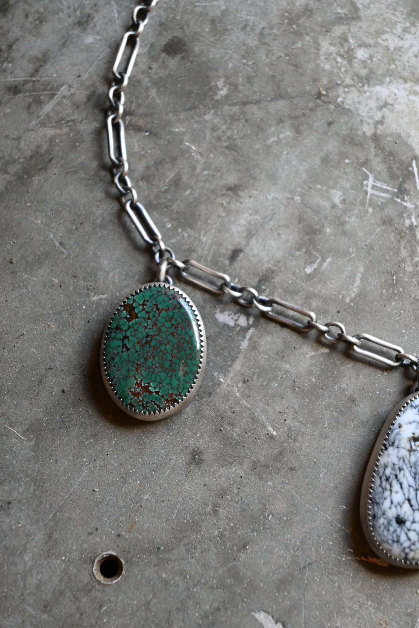 Three Seasons Choker