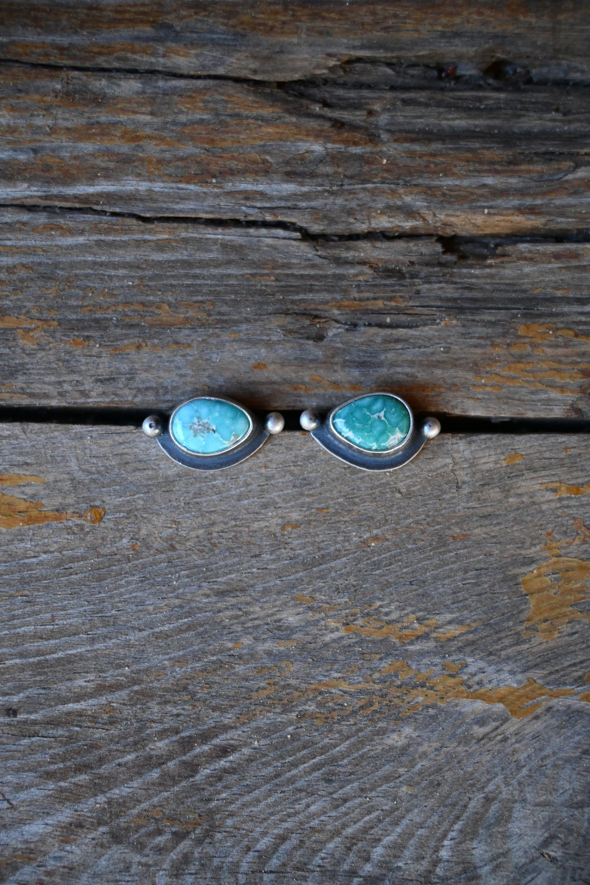 Compass II Studs