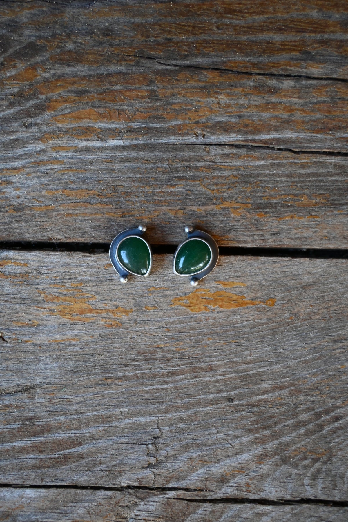 Compass I Studs